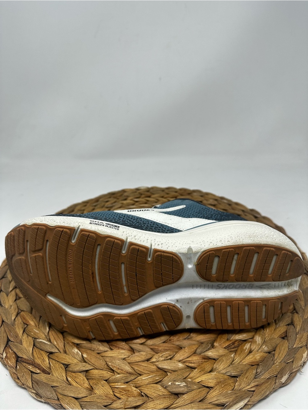 BROOKS Ghost 2 Running Shoes Citadel Coconut Biscuit Size 7.5 Women's - Picture 3 of 9